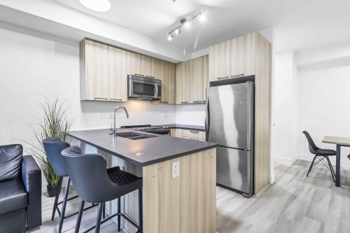 101-15628 104 Avenue  Surrey, BC V4N 2J3