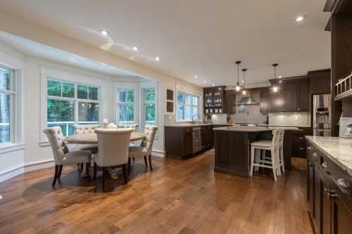 7785 143 Street, Surrey, BC - Indoor Photo Showing Other Room