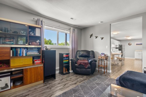 33580 5Th Avenue, Mission, BC - Indoor