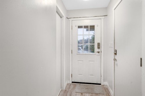 2595 Whatcom Place, Abbotsford, BC - Indoor Photo Showing Other Room