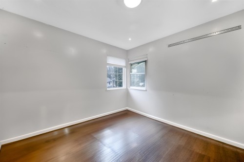 2595 Whatcom Place, Abbotsford, BC - Indoor Photo Showing Other Room