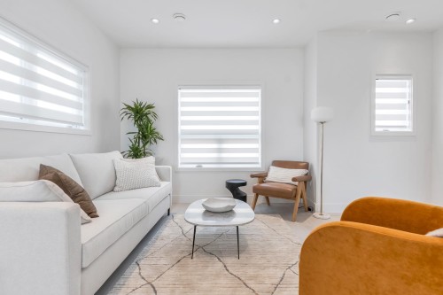 77-7381 Preston Boulevard, Mission, BC - Indoor Photo Showing Living Room