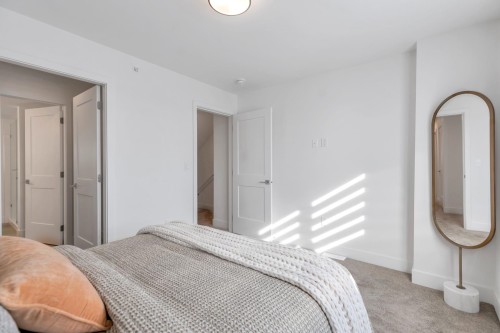 77-7381 Preston Boulevard, Mission, BC - Indoor Photo Showing Bedroom
