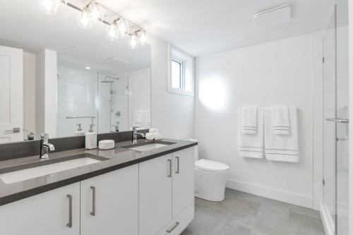 77-7381 Preston Boulevard, Mission, BC - Indoor Photo Showing Bathroom