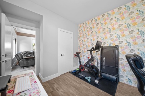 27247 33B Avenue, Langley, BC - Indoor Photo Showing Gym Room