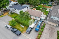 7654 126a Street Surrey, BC V3W 4A9