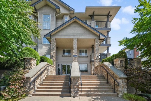 212-5438 198 Street  Langley, BC V3A 1G2
