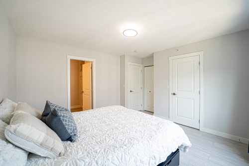 68-20180 84 Avenue, Langley, BC - Indoor Photo Showing Bedroom