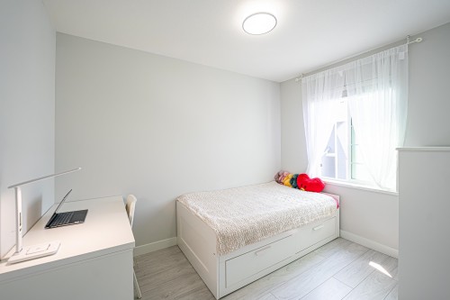 68-20180 84 Avenue, Langley, BC - Indoor Photo Showing Bedroom