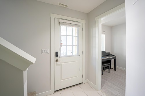 68-20180 84 Avenue, Langley, BC - Indoor Photo Showing Other Room