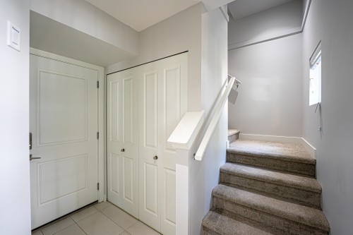 68-20180 84 Avenue, Langley, BC - Indoor Photo Showing Other Room