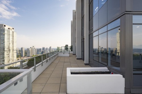 3801-10448 University Drive, Surrey, BC - Outdoor