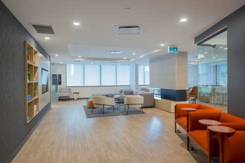 3801-10448 University Drive, Surrey, BC - Indoor