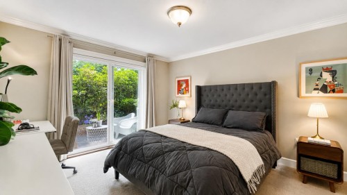 109-33599 2 Avenue, Mission, BC - Indoor Photo Showing Bedroom
