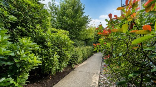 109-33599 2 Avenue, Mission, BC - Outdoor