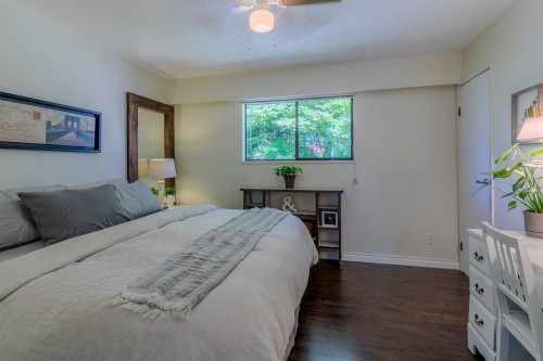 11307 83 Avenue, Delta, BC - Indoor Photo Showing Bedroom