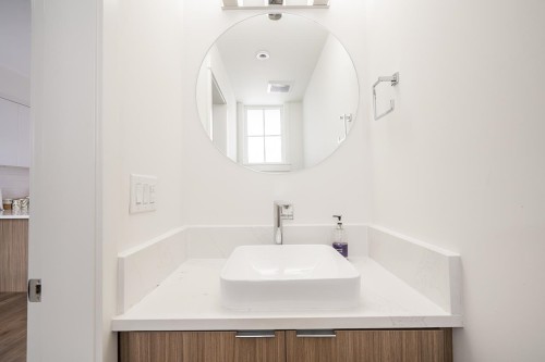 23-11556 72A Avenue, Delta, BC - Indoor Photo Showing Bathroom