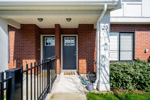 23-11556 72A Avenue, Delta, BC - Outdoor With Exterior
