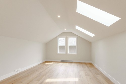 8336 Miller Crescent, Mission, BC - Indoor Photo Showing Other Room