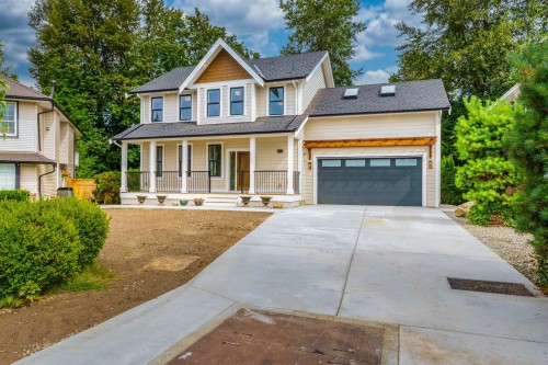8336 Miller Crescent, Mission, BC - Outdoor With Deck Patio Veranda With Facade