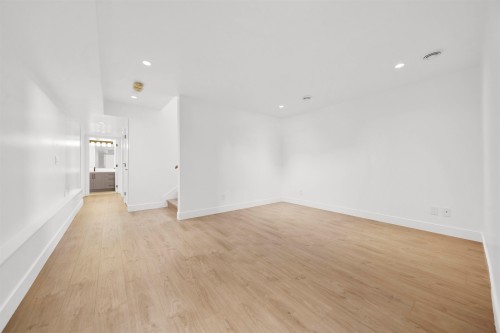 20884 48 Avenue, Langley, BC - Indoor Photo Showing Other Room