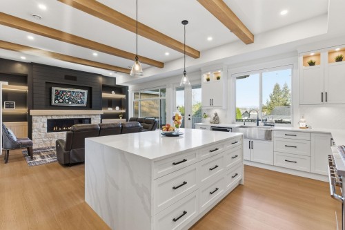 23741 Old Yale Road, Langley, BC - Indoor Photo Showing Kitchen With Upgraded Kitchen