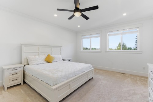 23741 Old Yale Road, Langley, BC - Indoor Photo Showing Bedroom