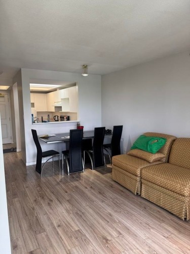404-10899 University Drive, Surrey, BC - Indoor