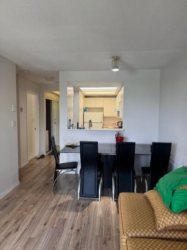 404-10899 University Drive, Surrey, BC - Indoor
