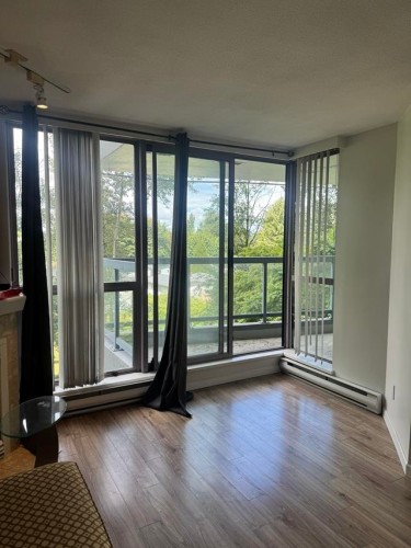 404-10899 University Drive, Surrey, BC - Indoor