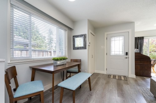 15669 20 Avenue, Surrey, BC - Indoor Photo Showing Dining Room