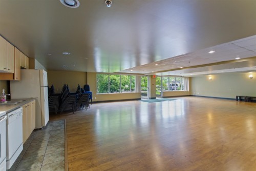 112-14877 100 Avenue, Surrey, BC - Indoor