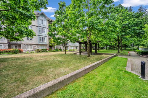 112-14877 100 Avenue, Surrey, BC - Outdoor