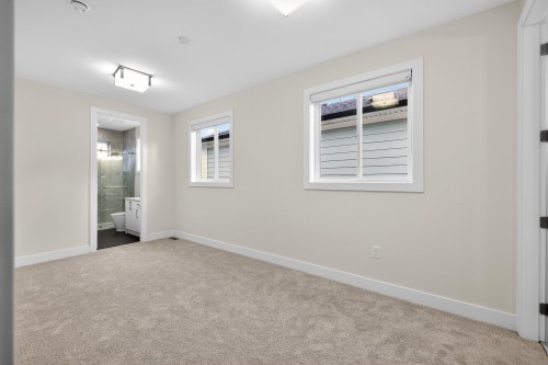 17126 1 Avenue, Surrey, BC 