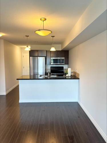 19774 56 Avenue, Langley, BC - Indoor Photo Showing Kitchen