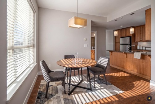 303-3192 Gladwin Road, Abbotsford, BC - Indoor