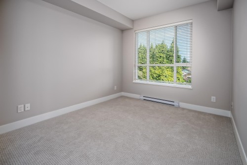 303-3192 Gladwin Road, Abbotsford, BC - Indoor Photo Showing Other Room