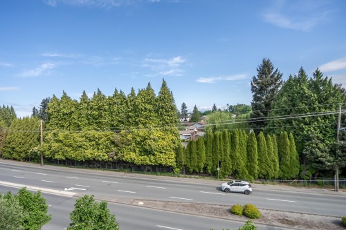 303-3192 Gladwin Road, Abbotsford, BC - Outdoor With View