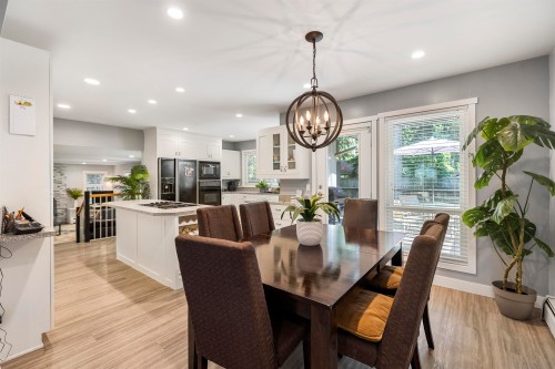 20179 37 Avenue, Langley, BC - Indoor Photo Showing Dining Room