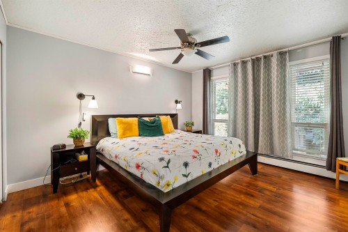 20179 37 Avenue, Langley, BC - Indoor Photo Showing Bedroom