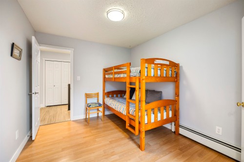 20179 37 Avenue, Langley, BC - Indoor Photo Showing Bedroom