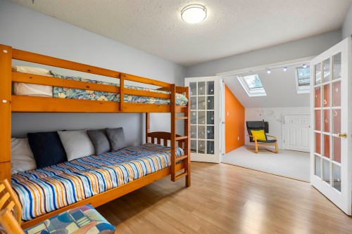 20179 37 Avenue, Langley, BC - Indoor Photo Showing Bedroom