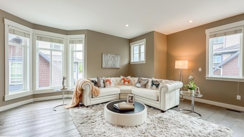 25-15977 26 Avenue, Surrey, BC - Indoor Photo Showing Living Room