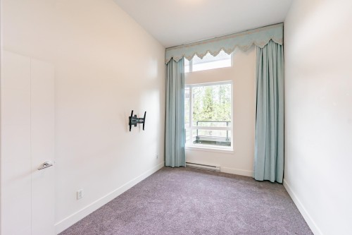 405-15628 104 Avenue, Surrey, BC - Indoor Photo Showing Other Room