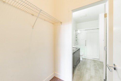 405-15628 104 Avenue, Surrey, BC - Indoor