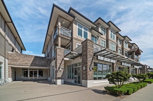 464-6758 188 Street  Surrey, BC V4N 6K2