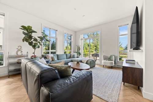 117-13993 105 Boulevard, Surrey, BC 