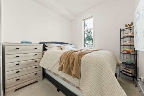 117-13993 105 Boulevard, Surrey, BC 