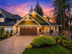 15777 Wills Brook Way Surrey, BC V3Z 0N8
