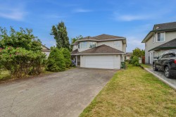 34598 Calder Place Abbotsford, BC V2S 7J1